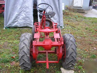 Wheel horse ride away senior tractor, mechanics special