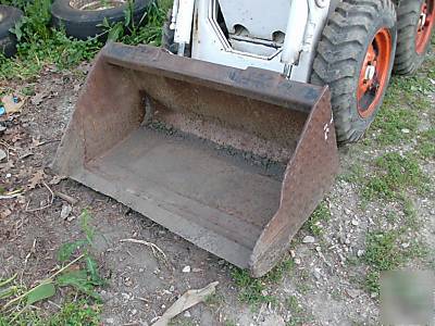 310 bobcat skidsteer loader 36 wide with propane fuel 