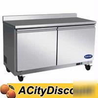 Entree commercial 15.5 cu.ft work top cooler WTR61