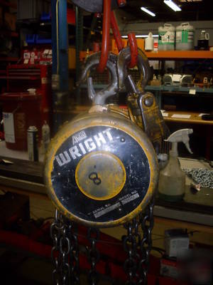 Acco wright 05 1TON chain fall 8' lift / hoist