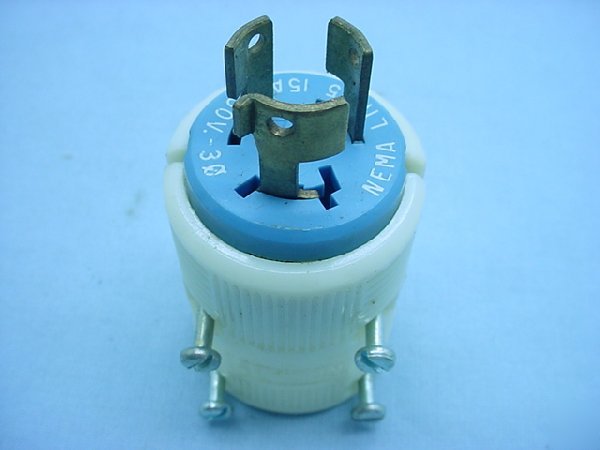 Leviton L11-15 locking plug twist lock 15A 250V 3Ã¸
