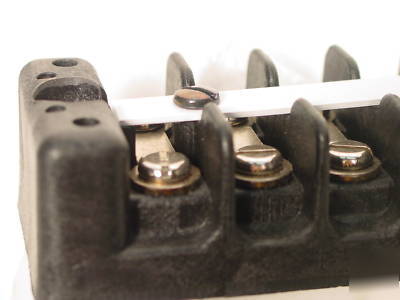 New 1 terminal block 12 position 600V 75 amps -loc c-15