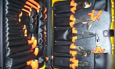 New * * 60PC cementex insulated tool set with case