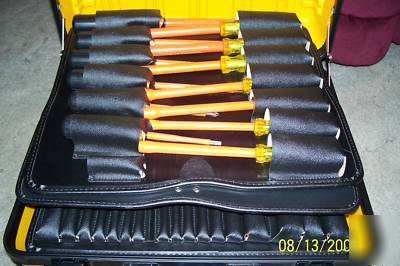 New * * 60PC cementex insulated tool set with case