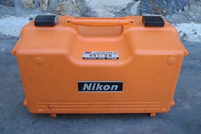 Nikon ne-100 electronic theodolite 