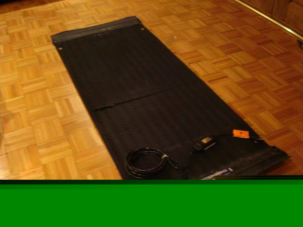 Wintergard portable snow melting mat 28IN wide 6FT long