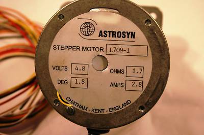 Astrosyn stepper motor with 1 meter lead wires l-709-1