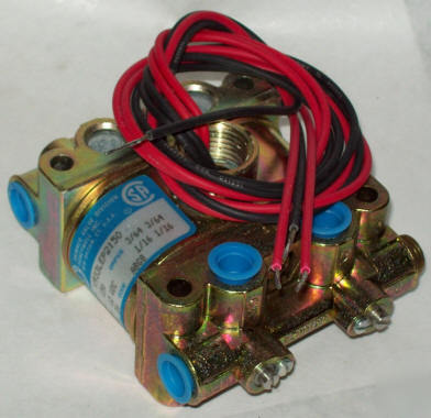 Skinner parker 4 way solenoid valve V933LEP2150 12 vdc