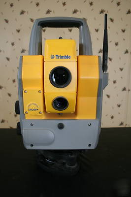 Trimble 5605DR200+ robotic total station
