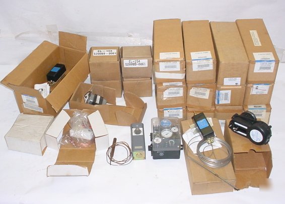 New lot johnson controls + hvac parts temperature kits 