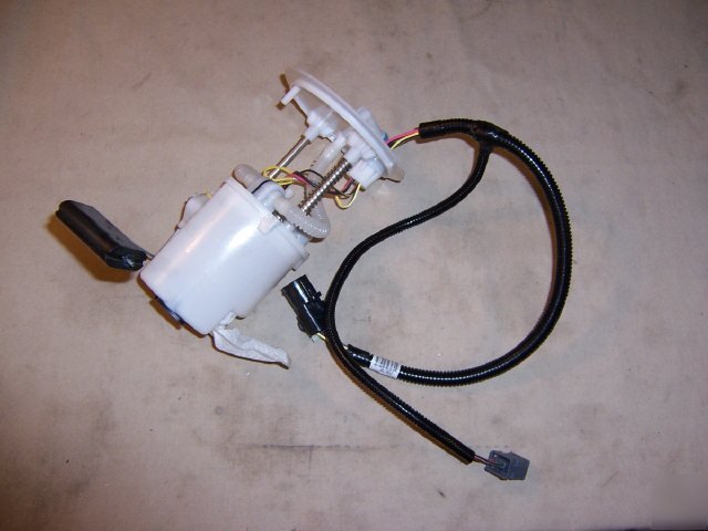 New oem ford fuel pump 2003 taurus sable pfs-201 merc