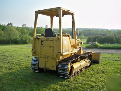 1983 caterpillar D3B