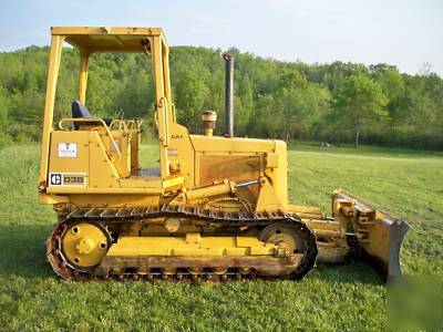1983 caterpillar D3B