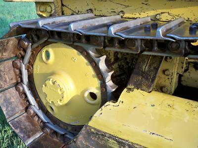 1983 caterpillar D3B