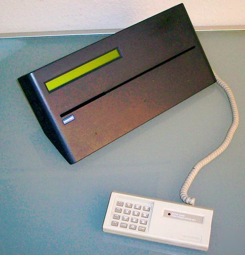 Magtek magnetic strip encoder + wired keypad 30060012 