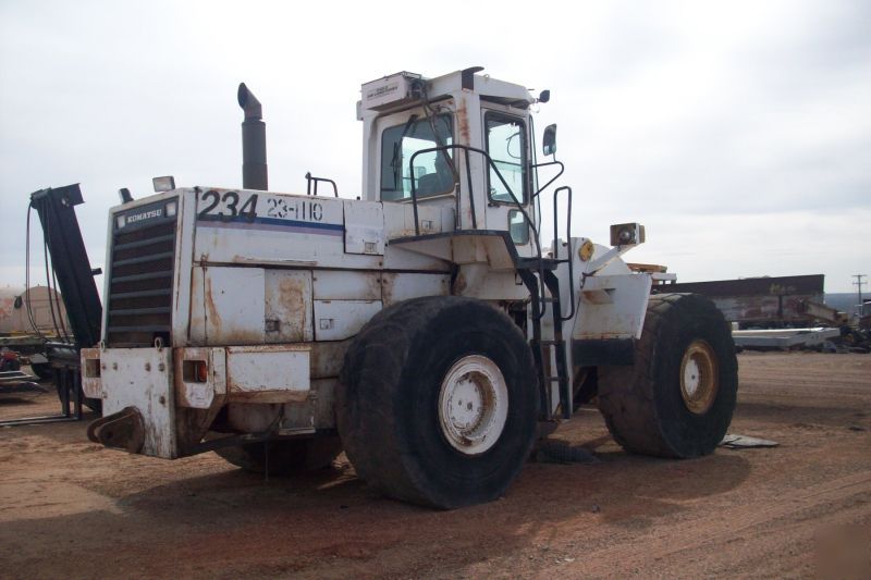 Komatsu wa 500 front wheel loader rail car pusher WA500