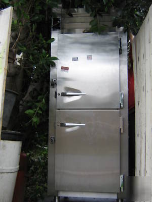 Traulsen commercial refrigerator stainless nu$6K la,cal