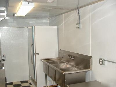 2010 concession trailer / mobile kitchen 8.5 x 18 