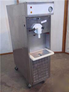 Hc duke soft serve ice cream machine 917R