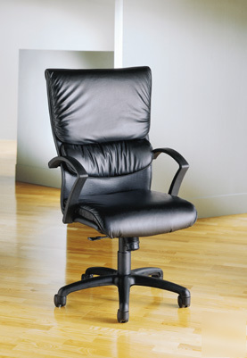 New * * lazboy carrara highback leather chair #92D13-lz