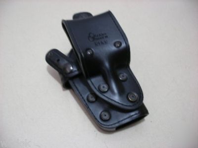 Police duty belt/gould leather lh holster/left handed