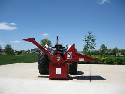 Very nice olathe pto wood chipper model 12