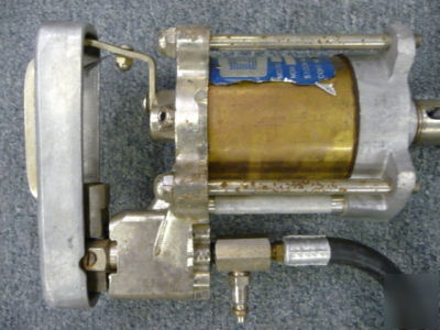 Grover power turbine sealant gun 