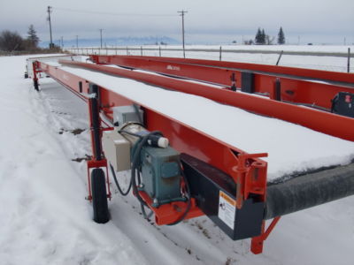 Milestone potato conveyor, crop moving equipment