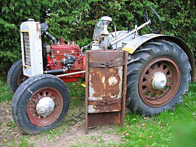 Silver king tractor -- fuel tank and cowl assembly --