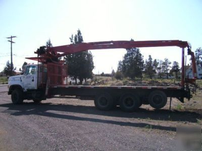 1995 ford L9000 24'X96