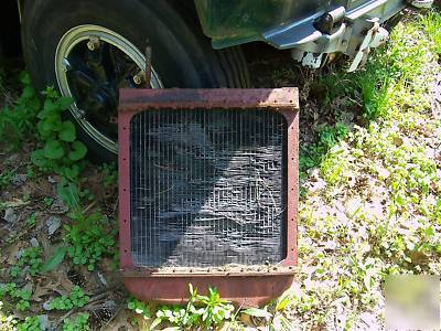 Farmall f-20 tractor. parts or restore.