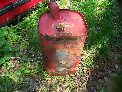 Farmall f-20 tractor. parts or restore.