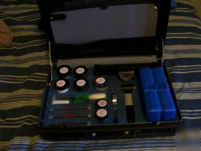 Professional fingerprinting kit