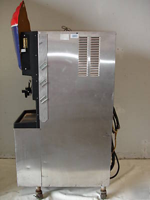 Used taylor frozen carbonated drink machine 345-27