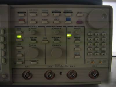 Tektronix tds 754D digital oscilloscope 500MHZ, 4 ch