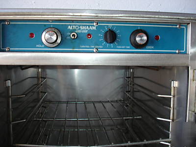 Used alto shaam half size cook and hold model ch-75