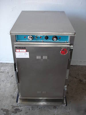 Used alto shaam half size cook and hold model ch-75