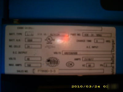 Battery extractor & handling charger