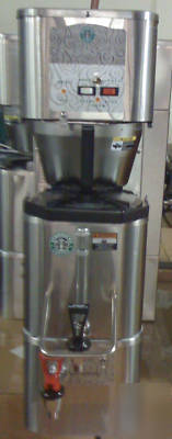 New grindmaster P300 shuttle brewer coffee maker. new