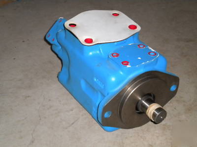New vickers hydraulic double vane pump: 45V20--- 