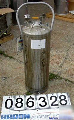 Used: alloy products pressure tank, 16 gallon, 304 stai