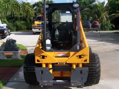 2008 mustang 2054 skid loader 40 hrs