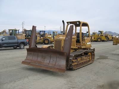 TD9H international dozer, dual slopeboards, ripper