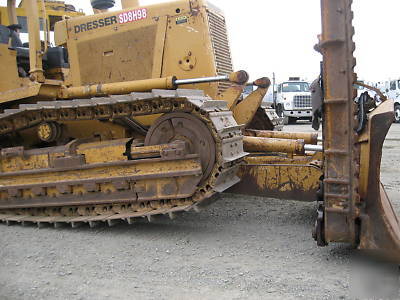 TD9H international dozer, dual slopeboards, ripper