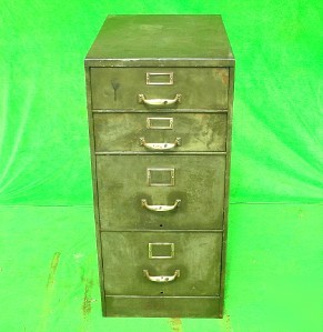 4-drawer steel storage cabinet bench base 17 x 25 x 39