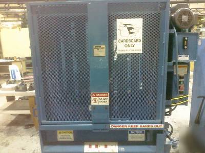 Marathon v-4224 stockroom vertical baler