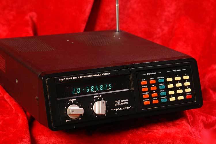 Realistic pro 2020 programmable scanner with manual