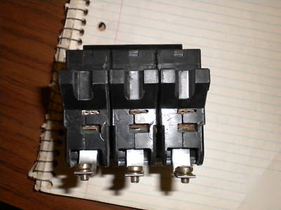 Used square d EHB34100 100 amp circuit breaker