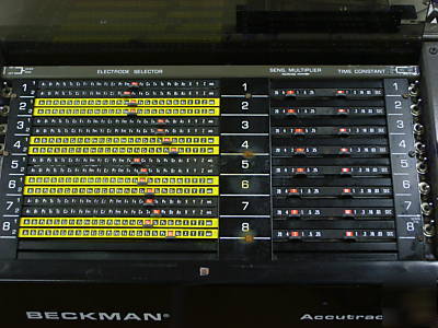 Beckman accutrace electroencephalograph (eeg) 