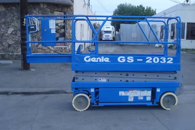 Genie gs-2032 electric scissorlift
